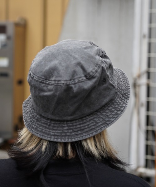 AVIREX（アヴィレックス）の「ピグメント バケット ハット / PIGMENT BUCKET HAT / アヴィレックス / AVIREX（ハット・レディース・カーキ/ブラック・F）」の6枚目の写真
