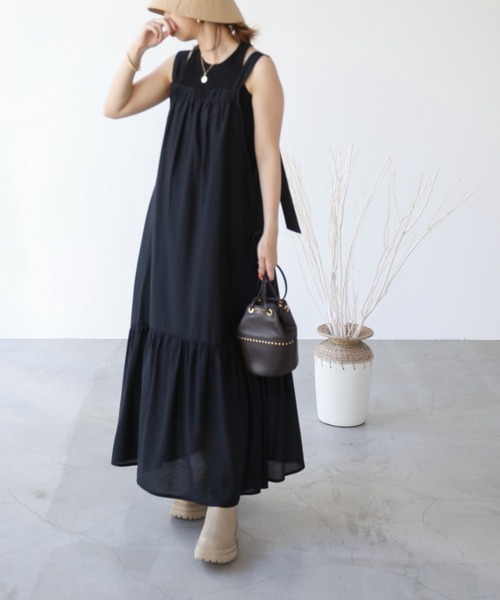 frames RAY CASSIN（フレームスレイカズン）の「WEB限定 バックオープンティアードジャンスカ（ジャンパースカート・レディース・ブラック/ブラウン/グリーン・FREE）」の9枚目の写真