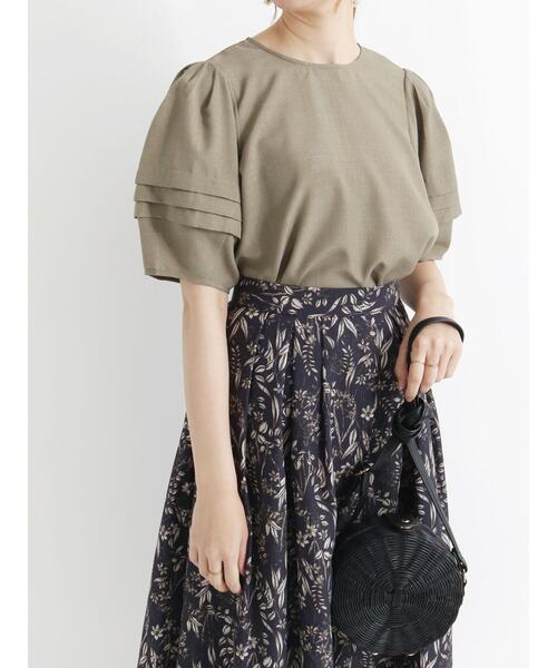 Te chichi(テチチ)の「ランタンタックスリーブブラウス(シャツ/ブラウス・レディース・ブラック/カーキ/ベージュ・フリ-)」の13枚目の写真