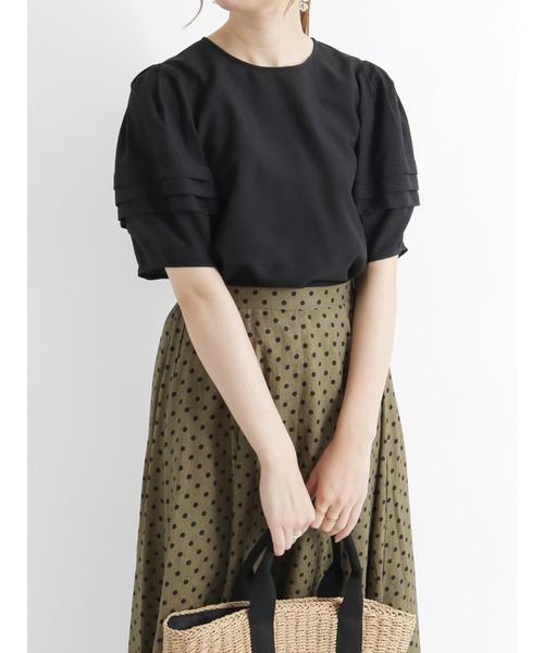 Te chichi(テチチ)の「ランタンタックスリーブブラウス(シャツ/ブラウス・レディース・ブラック/カーキ/ベージュ・フリ-)」の2枚目の写真