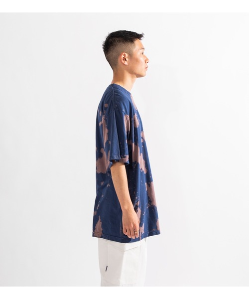 APPLEBUM（アップルバム）の「Vintage Overdye Bleach T-shirt（Tシャツ/カットソー・メンズ・ブラウン/スモークピンク/ブルー・MEDIUM/X-LARGE/XX-LARGE/LARGE）」の9枚目の写真
