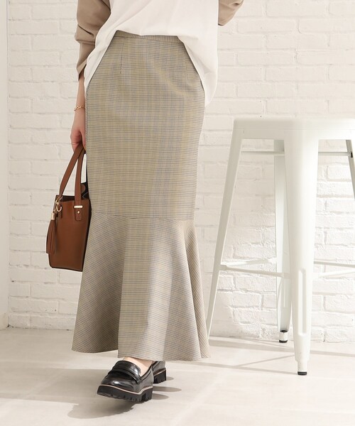 Cutie Blonde（キューティーブロンド）の「◆【セットアップ可能】ウエスト後ろゴムで楽ちん マーメイドスカート（スカート・レディース・ブラック/ブラウン系2/ベージュ系1・00）」の5枚目の写真