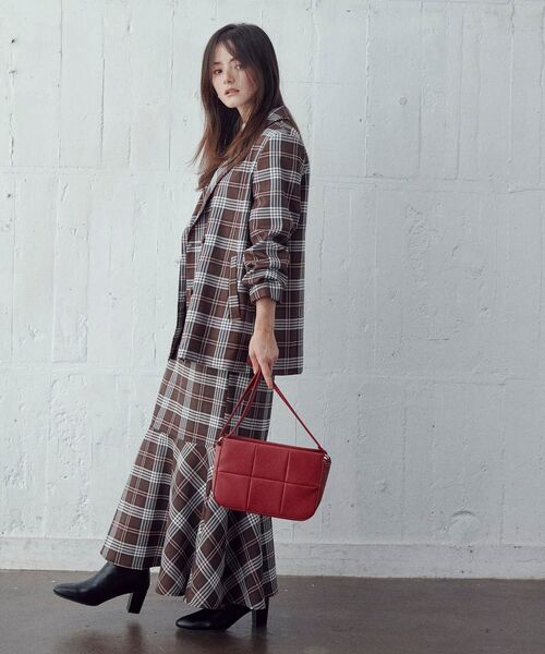 Cutie Blonde（キューティーブロンド）の「◆【セットアップ可能】ウエスト後ろゴムで楽ちん マーメイドスカート（スカート・レディース・ブラック/ブラウン系2/ベージュ系1・00）」の13枚目の写真