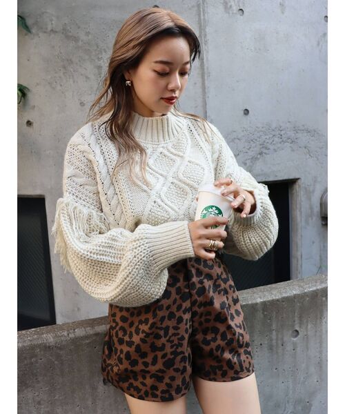 EVRIS（エヴリス）の「フリンジスリーブケーブルショートニット（ニット/セーター・レディース・ブラック/レッド/アイボリー/マスタード・FREE）」の14枚目の写真