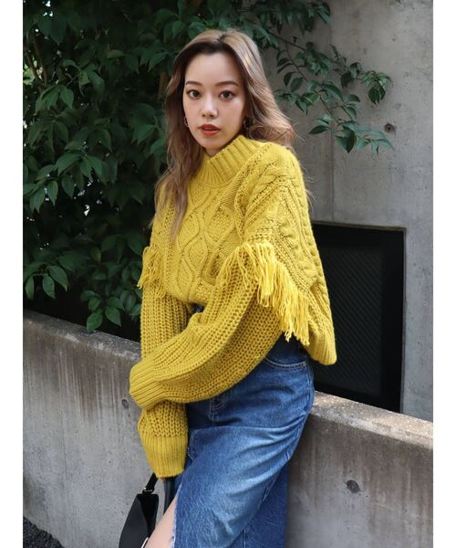 EVRIS（エヴリス）の「フリンジスリーブケーブルショートニット（ニット/セーター・レディース・ブラック/レッド/アイボリー/マスタード・FREE）」の17枚目の写真