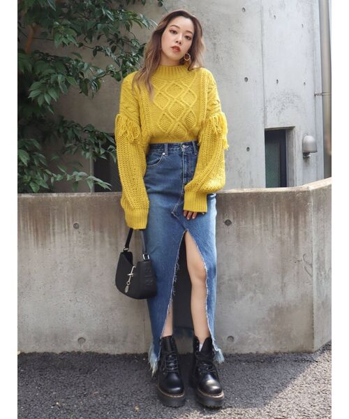 EVRIS（エヴリス）の「フリンジスリーブケーブルショートニット（ニット/セーター・レディース・ブラック/レッド/アイボリー/マスタード・FREE）」の8枚目の写真