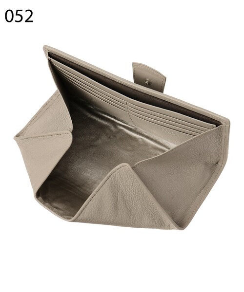 HIROKO HAYASHI（ヒロコハヤシ）の「◆FRANGIA（フランジャ）長財布ミニ（財布・レディース・ブラック/ホワイト系/ベージュ/シルバー/ゴールド・00）」の17枚目の写真