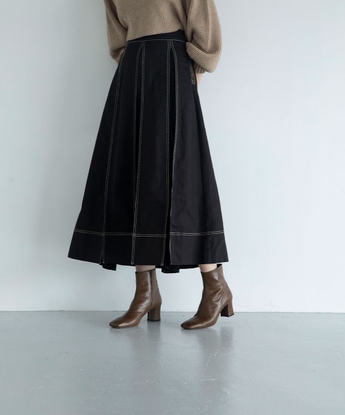 marjour（マージュール）の「BI-COLOR STITCH TUCK SKIRT（スカート・レディース・ブラック・M）」の3枚目の写真