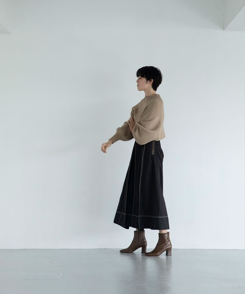 marjour（マージュール）の「BI-COLOR STITCH TUCK SKIRT（スカート・レディース・ブラック・M）」の15枚目の写真