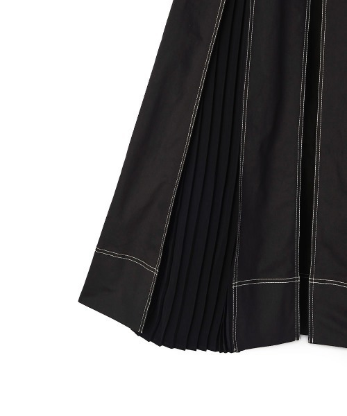 marjour（マージュール）の「BI-COLOR STITCH TUCK SKIRT（スカート・レディース・ブラック・M）」の22枚目の写真