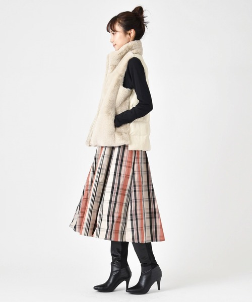 BEATRICE】フェイクファーベスト