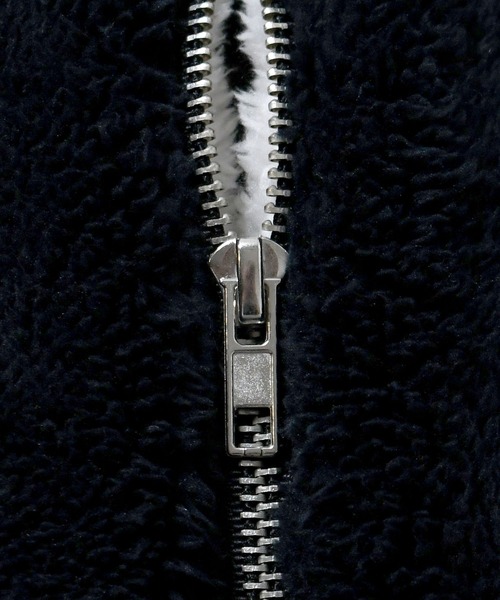 Ritzy(リッツィー)の「両面シャギーフリース BIGシルエットスタンドブルゾン レディース メンズ(ブルゾン・メンズ・ブラック×ホワイト/ブラック×ベージュ/ブラック×ブラック・MEDIUM/LARGE/X-LARGE)」の10枚目の写真