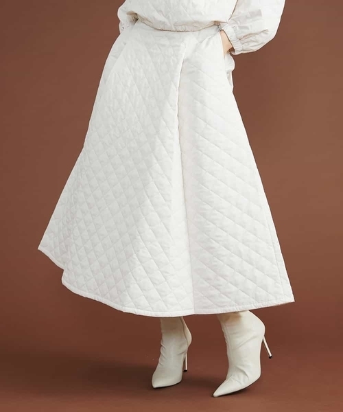 MICHEL KLEIN（ミッシェル・クラン）の「Aラインキルティングスカート