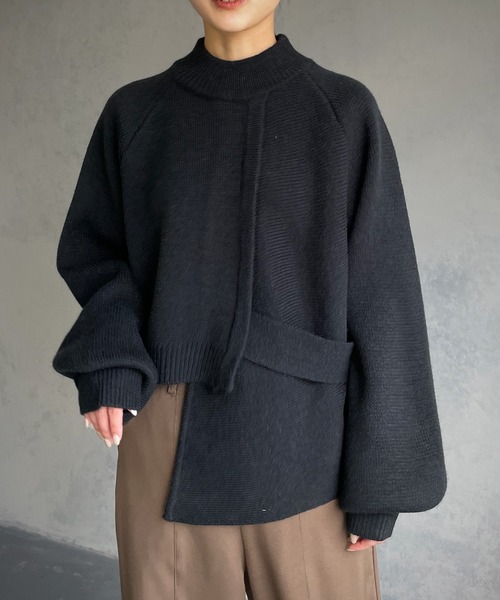 &g'aime（アンジェム）の「【&g’aime】アシンメトリーデザインニット（ニット/セーター・レディース・ブラック/ライトグレー/ブラウン/ライトグリーン・FREE）」の2枚目の写真