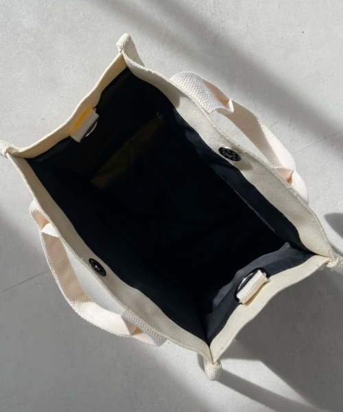 CLEA（クレア）の「スクエアキャンバス2WAYショルダーバッグ（ショルダーバッグ・レディース・ブラック/アイボリー・FREE）」の7枚目の写真