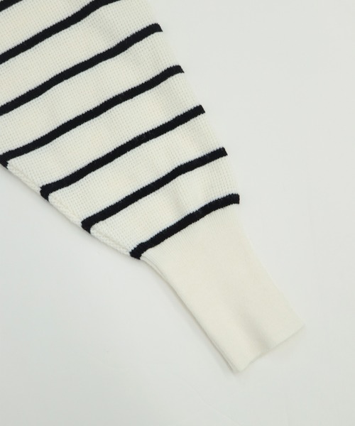 BLUEEAST（ブルーイースト）の「パールデザインニットカーディガン（カーディガン/ボレロ・レディース・アイボリー/グレー/ブラック/ピンク/アイボリー系/ブラック系・MEDIUM）」の10枚目の写真