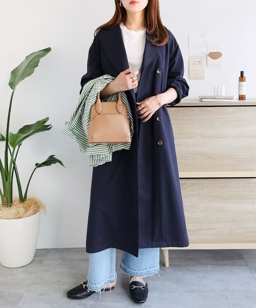 andme（アンドミー）の「タックスリーブトレンチコート（トレンチコート・レディース・ベージュ/ネイビー/アイボリー・M）」の3枚目の写真