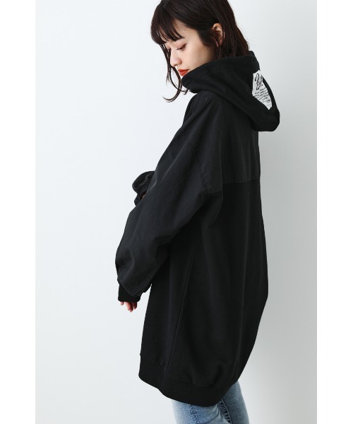 RODEO CROWNS WIDE BOWL（ロデオクラウンズワイドボウル）の「ナイロンドッキングフードワンピース（ワンピース・レディース・グレー×ホワイト/ブラック/グリーン・FREE）」の4枚目の写真