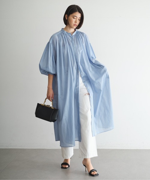 GALLARDAGALANTE（ガリャルダガランテ）の「カフタンワンピース（シャツワンピース・レディース・オフホワイト/サックスブルー・FREE）」の2枚目の写真