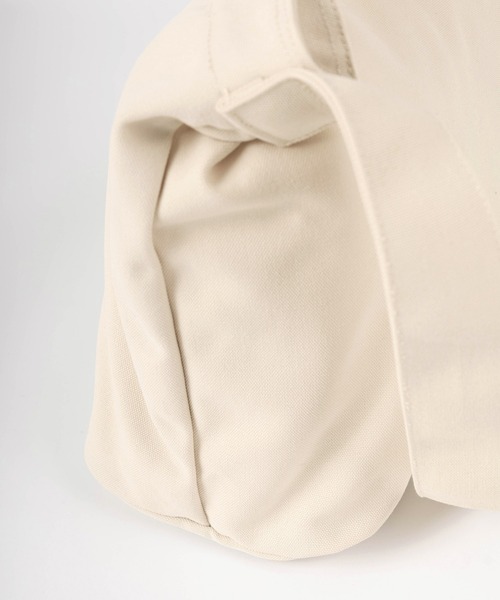 YAKPAK（ヤックパック）の「【YAK PAK/ヤックパック】ブランドロゴ ワンポイントピスネームタグ付 キャンバス生地 ビッグショルダーバッグ/A3サイズ収納可能（ショルダーバッグ・メンズ・ブラック/キナリ・FREE）」の14枚目の写真