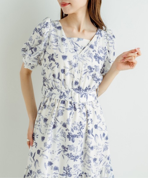 OLIVE des OLIVE(オリーブデオリーブ)の「ダブルフロントベルト付きワンピース(ワンピース・レディース・サックスブルー/ブラック/オフホワイト/ブルー系その他・FREE)」の9枚目の写真