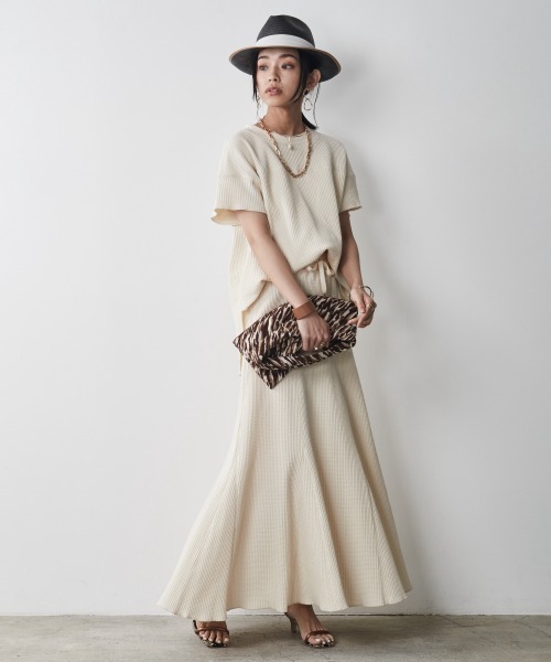 CHIC STYLE（シックスタイル）の「＜大きいサイズ＞綿100％ワッフルマーメイドスカート シックスタイル（スカート・レディース・ネイビー/スミクロ/アイボリー・L/LL/3L/4L/5L）」の18枚目の写真