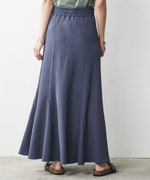 CHIC STYLE（シックスタイル）の「＜大きいサイズ＞綿100％ワッフルマーメイドスカート シックスタイル（スカート・レディース・ネイビー/スミクロ/アイボリー・L/LL/3L/4L/5L）」の22枚目の写真