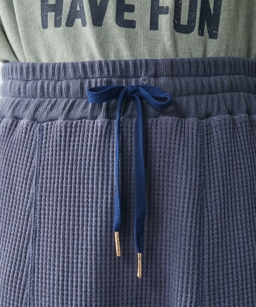 CHIC STYLE（シックスタイル）の「＜大きいサイズ＞綿100％ワッフルマーメイドスカート シックスタイル（スカート・レディース・ネイビー/スミクロ/アイボリー・L/LL/3L/4L/5L）」の21枚目の写真