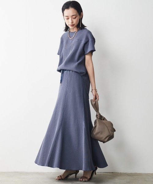 CHIC STYLE（シックスタイル）の「＜大きいサイズ＞綿100％ワッフルマーメイドスカート シックスタイル（スカート・レディース・ネイビー/スミクロ/アイボリー・L/LL/3L/4L/5L）」の10枚目の写真