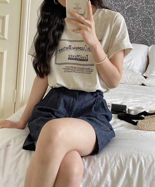 LYEON(リヨン)の「ButterロゴTシャツ(Tシャツ/カットソー・レディース・オートミール/ホワイト・FREE)」の4枚目の写真