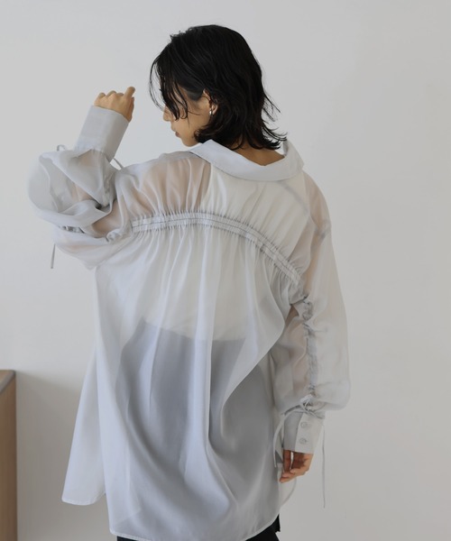 hellam（へラム）の「オーガンジー バックドロストシャツ（シャツ/ブラウス・レディース・オフホワイト/イエロー/ブラック/グレー/ネイビー・FREE）」の3枚目の写真