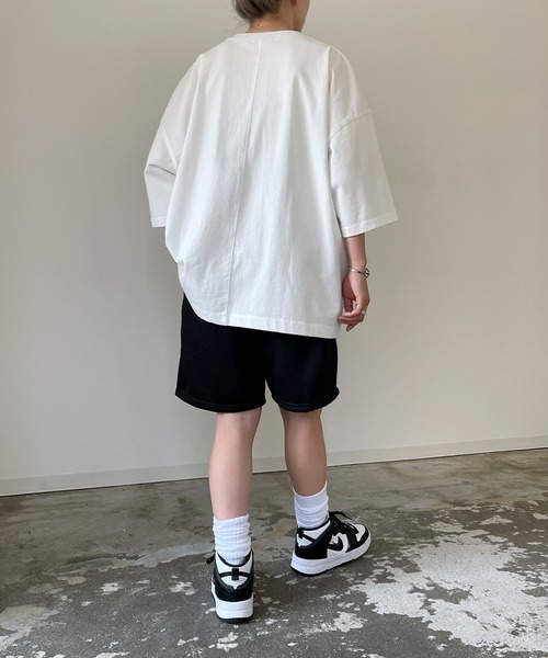 y/m by MIHO（イムバイミホ）の「センターラインTシャツ（T
