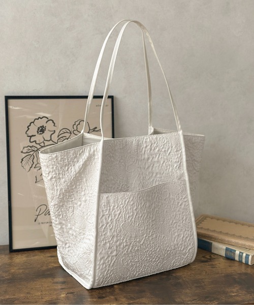 apres jour clair（アプレジュールクレア）の「【apres jour clair】2WAYデザインジャガードバッグ【ZOZOTOWN限定アイテム】（トートバッグ・レディース・アイボリー/ブラウン系その他・ﾌﾘ-）」の3枚目の写真