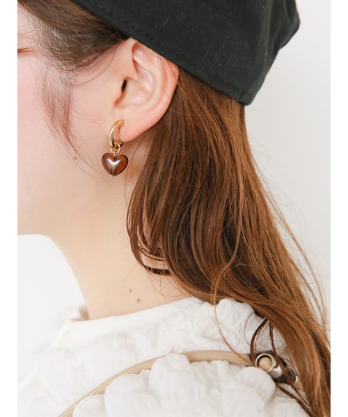 ehka sopo(エヘカソポ)の「クリアハートイヤリング(ピアス(両耳用)・レディース・オフホワイト/ブラウン・フリ-)」の11枚目の写真