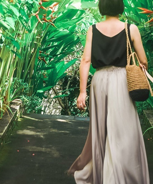 deux amour(ドゥーザムール)の「マキシ丈フレアーロングスカート(その他パンツ・レディース・ブラック/アイボリー・FREE)」の6枚目の写真