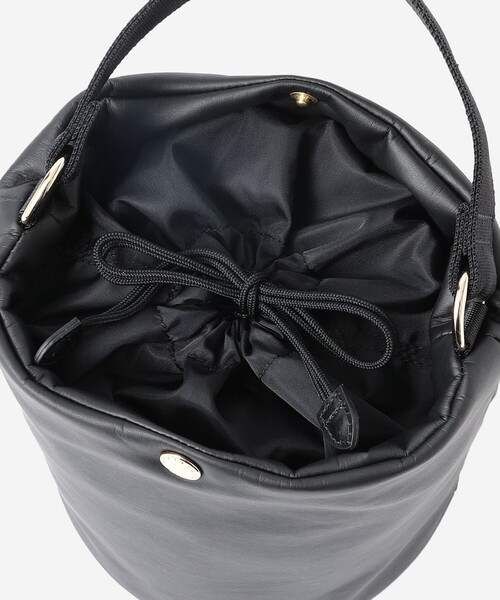 MACKINTOSH LONDON（マッキントッシュ ロンドン）の「レザーライクバケットバッグ（ショルダーバッグ・レディース・ブラック・FREE）」の8枚目の写真