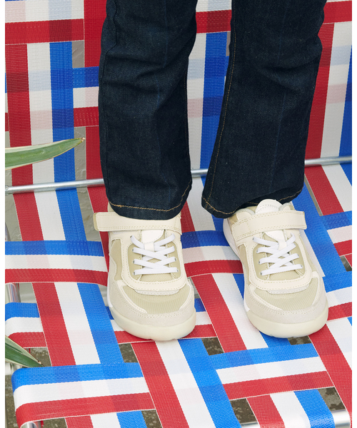 IENA ENFANT（イエナアンファン）の「【IFMExIENA ENFANT】Bon Chic スニーカー JUNIOR(19.5cm-22.5cm)（スニーカー・キッズ・グレー/ベージュ・19/20/21/22）」の6枚目の写真
