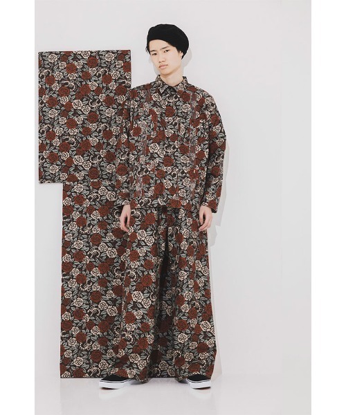 Under the Skin(アンダーザスキン)の「Under the Skin アンダーザスキン / スコーピオン ローズ パンツ セットアップ対応 // UTS-05702(その他パンツ・メンズ・ブラック/レッド・SMALL/MEDIUM/LARGE)」の5枚目の写真