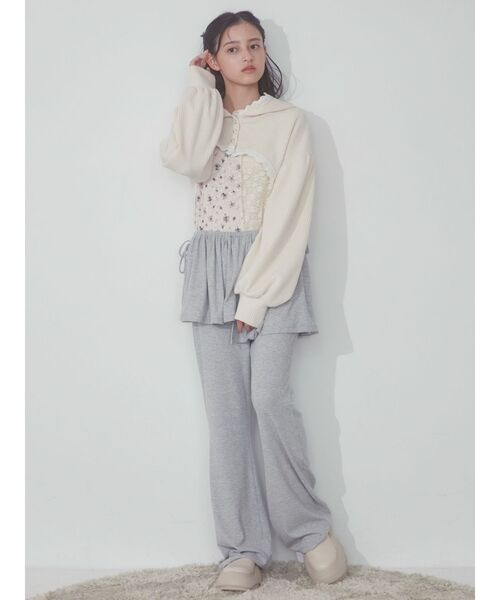 merry jenny（メリージェニー）の「スコートフレアレギンス（レギンス/スパッツ・レディース・グレー/ブラック/アイボリー・FREE）」の15枚目の写真