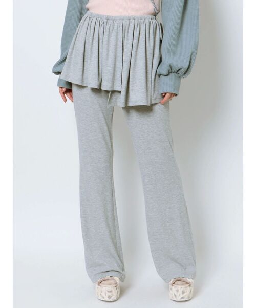 merry jenny（メリージェニー）の「スコートフレアレギンス（レギンス/スパッツ・レディース・グレー/ブラック/アイボリー・FREE）」の3枚目の写真