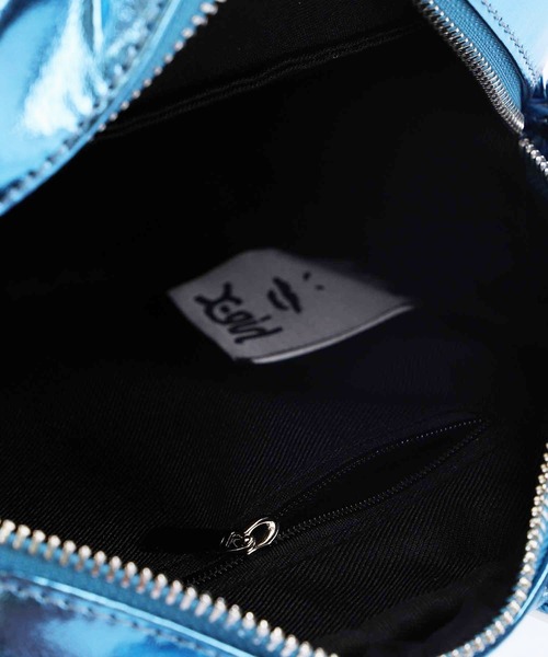 X-girl（エックスガール）の「＊METALLIC FAUX LEATHER 2WAY MINI BAG（ショルダーバッグ・レディース・シルバー/ライトブルー/ピンク・ONE SIZE）」の4枚目の写真