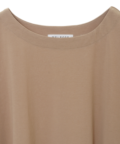 SOFFITTO(ソフィット)の「ひんやり着心地良いコクーンシルエットTシャツ(取り扱い店舗限定)(Tシャツ/カットソー・レディース・オフホワイト/キャメル/ブラック/チャコールグレー・FREE)」の6枚目の写真
