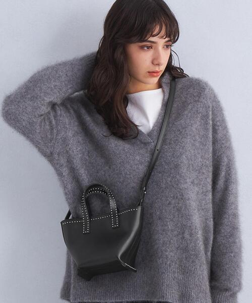 新品タグ付✨グリーンレーベルリラクシング　SFODERATO 蝶貝ボタン　リネン シボ レザーライク ジップ トート バッグ （トートバッグ