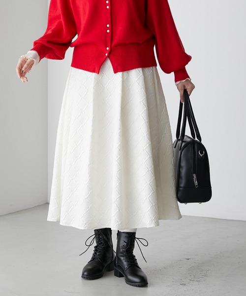 BONLECILL(ボンルシール)の「【セットアップ対応】ダイヤ柄ふくれジャガード エンボスボリュームフレアスカート(スカート・レディース・アイボリー/ブラック/ブラウン・FREE)」の8枚目の写真