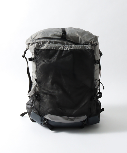 TERG(ターグ)の「【TERG / ターグ】ライトロールトップバックパック(バックパック/リュック・メンズ・ブラック/グレー・FREE)」の15枚目の写真