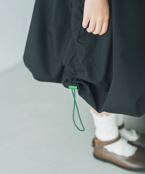 riziere（リジェール）の「【ママとおそろい】サイドシャーリングバルーンスカート（スカート・キッズ・ブラック・110/130/120/150/90/140/100）」の7枚目の写真