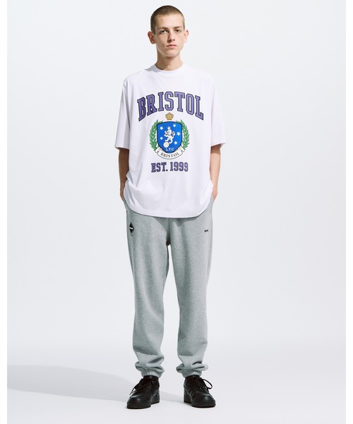 F.C.Real Bristol（エフシーレアルブリストル）の「LAUREL BAGGY TEE 
