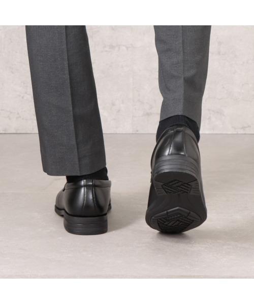 CEDAR CREST（セダークレスト ）の「【CEDAR CREST】モードビジネスシューズ（ドレスシューズ・メンズ・ライトブラウン/ブラック・25.5cm/27.0cm/25.0cm/24.5cm/26.5cm/26.0cm/28.0cm/27.5cm）」の10枚目の写真