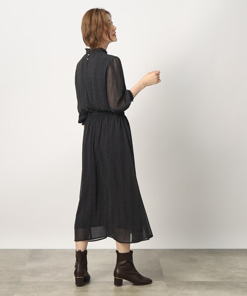 grove（グローブ）の「◇一枚で決まる！シフォンドットプリント