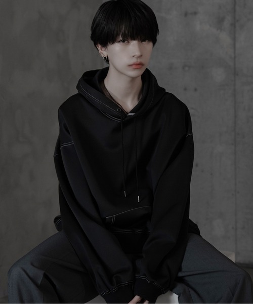 sisa.(シサ)の「Stitch big parker/ステッチビッグパーカー(パーカー・メンズ・ブラック/ホワイト・LARGE/SMALL/MEDIUM)」の14枚目の写真